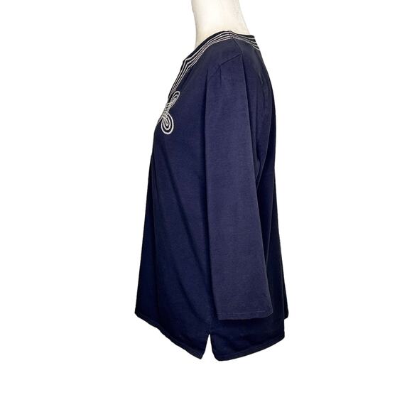 Talbots Navy Blue Embroidered Notched Neck 3/4 Sleeve Tunic Top - Picture 3 of 9